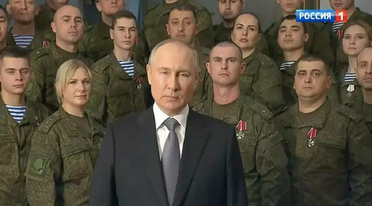 Blonda lui Putin, deconspirată. Cine este femeia care apare lângă liderul de la Kremlin în discursul  de Anul Nou