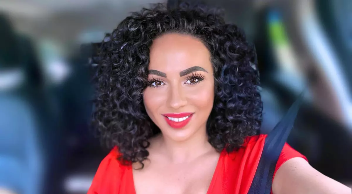 Rocsana Marcu nu are iubit, dar își dorește o relație: „În 2022 nu prea am avut timp pentru așa ceva”. Își crește fetele singură