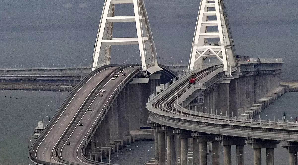 Podul Kerci este încă în reparații. Când preconizează autoritățile ruse că se vor finaliza lucrările de restaurare