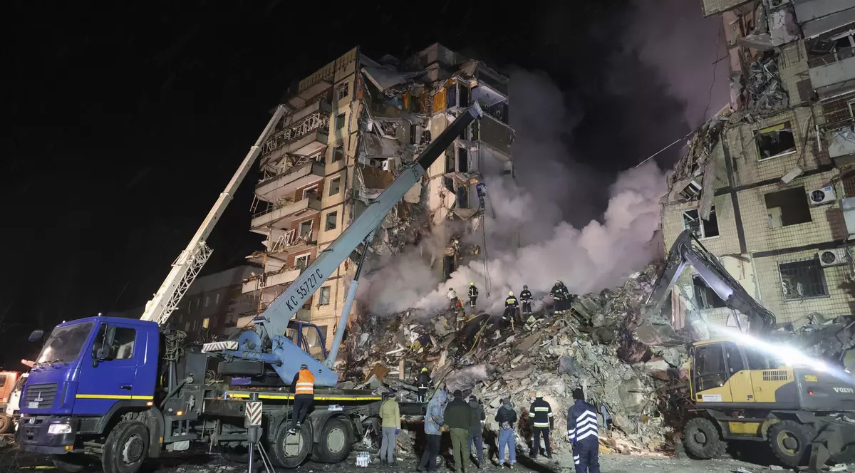 Ucraina nu are arme capabile să doboare rachete precum cea care a lovit un bloc din Dnipro, provocând zeci de victime