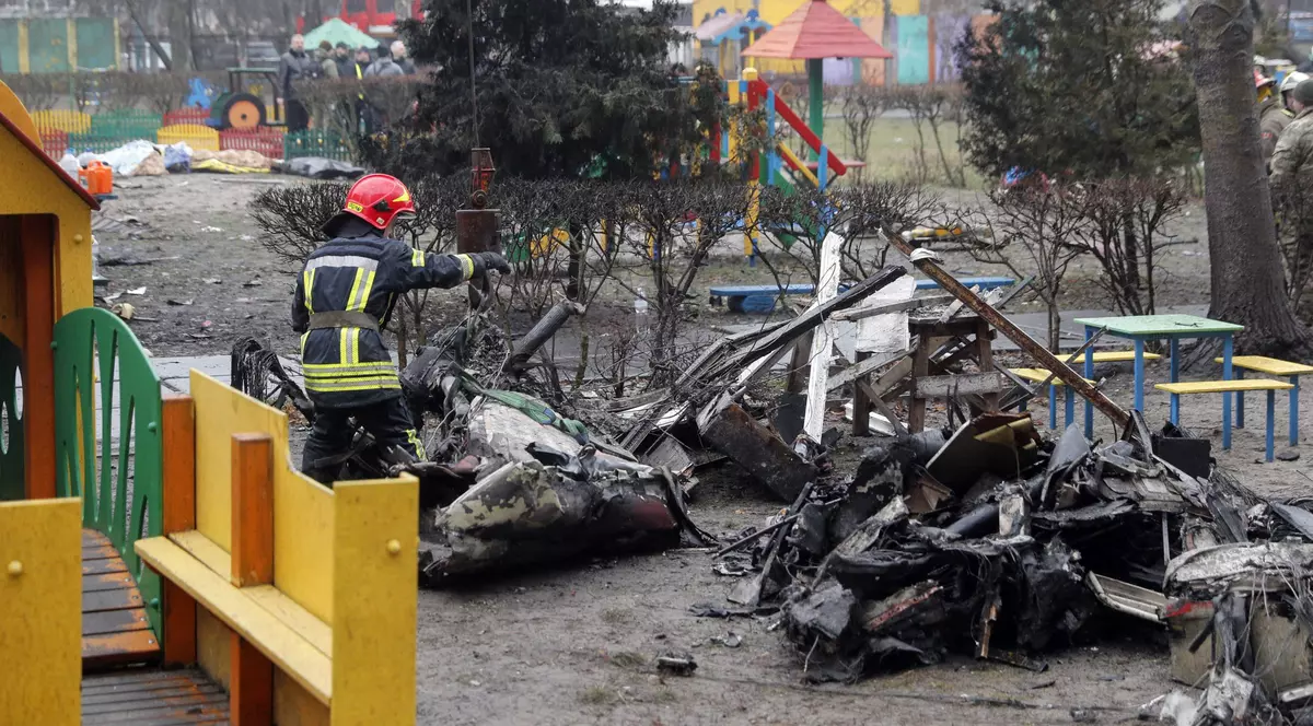 Cele trei ipoteze luate în calcul de Ucraina după prăbușirea elicopterului în care se afla conducerea Ministerului de Interne