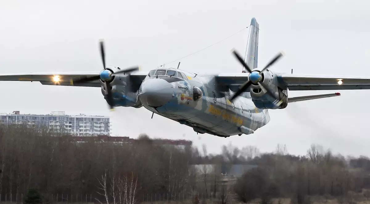 Momente de groază pentru pasageri, după ce ușa unui avion s-a deschis în zbor, în Rusia - VIDEO