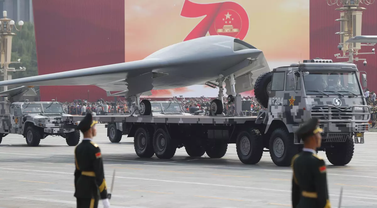 China pregăteşte o unitate de drone de spionaj supersonice