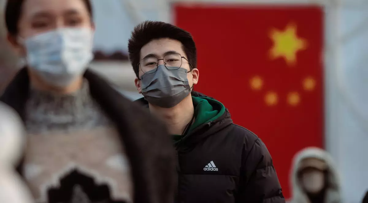 China anunță că 80% din populație a fost infectată cu coronavirus și că un al doilea val de îmbolnăviri este puțin probabil