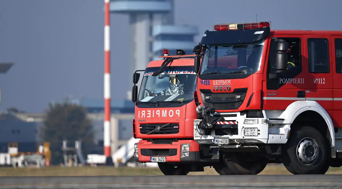 Avion cu 5 persoane la bord, aterizare de urgență pe Aeroportul Otopeni