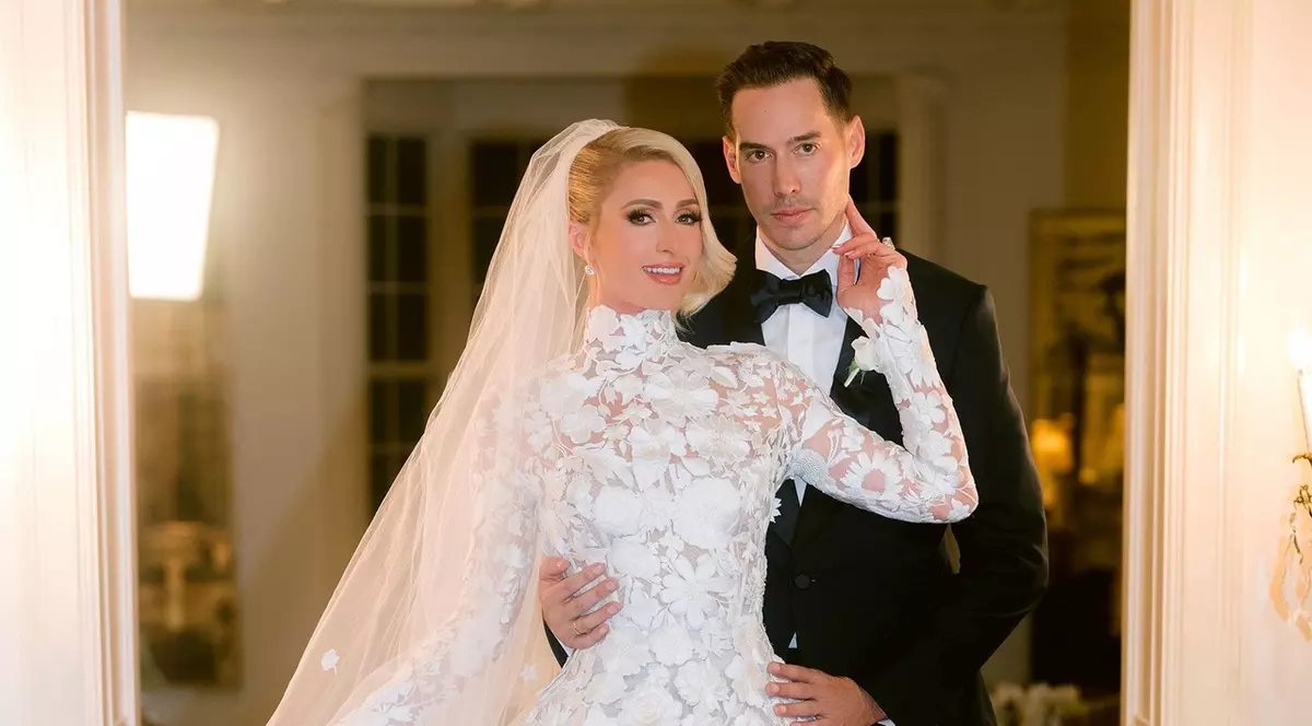 Paris Hilton a devenit mamă pentru prima dată. Nu a fost însărcinată, a apelat la ajutorul unei mame-surogat