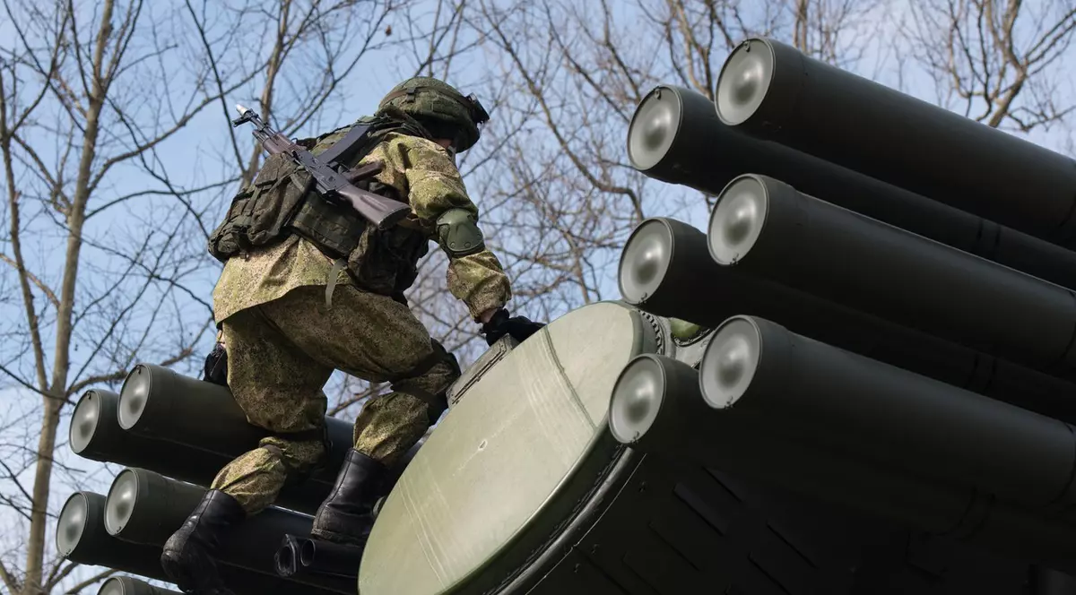 Kremlinul refuză să spună dacă Moscova se pregătește de atacuri aeriene, după instalarea sistemelor de rachete Pantsir pe mai multe clădiri