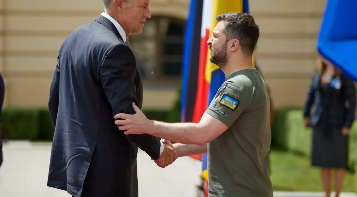 Iohannis i-a cerut lui Zelenski „să remedieze” legea minorităților din Ucraina, criticată dur de comunitatea românească