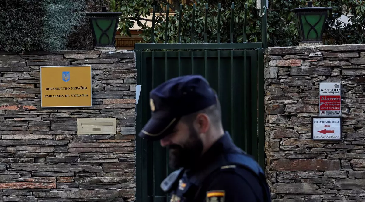 Suspectul în cazul scrisorilor cu bombă trimise ambasadei Ucrainei din Madrid și premierului spaniol, arestat. Este un pensionar de 74 de ani