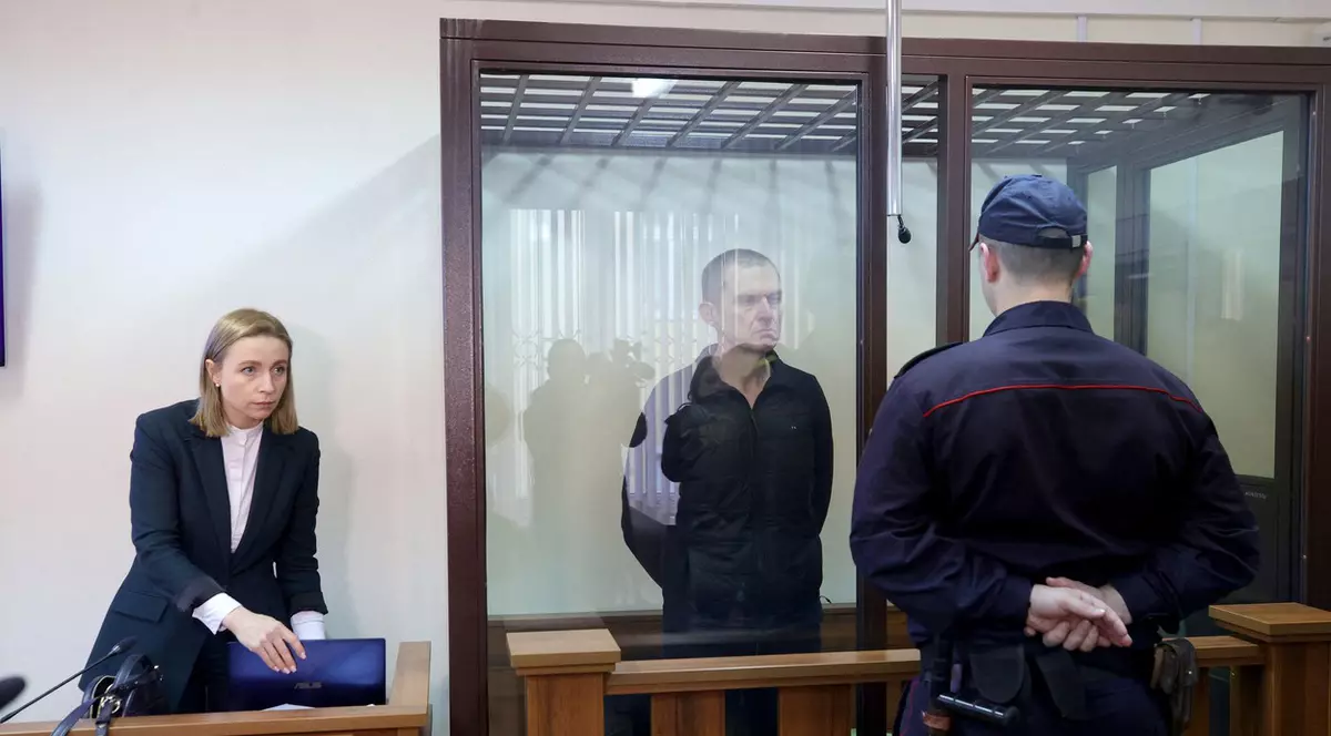 A început procesul în Belarus al jurnalistului Andrzej Poczobut, reprezentant al minorității poloneze, pe fondul relațiilor tot mai reci între Varșovia și Minsk