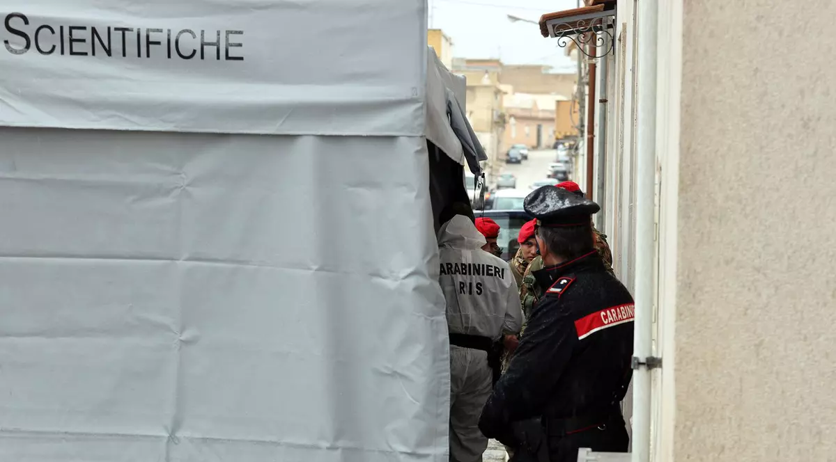 Poliția italiană l-a arestat pe bărbatul a cărui identitate era folosită de șeful Cosa Nostra pentru a se ascunde