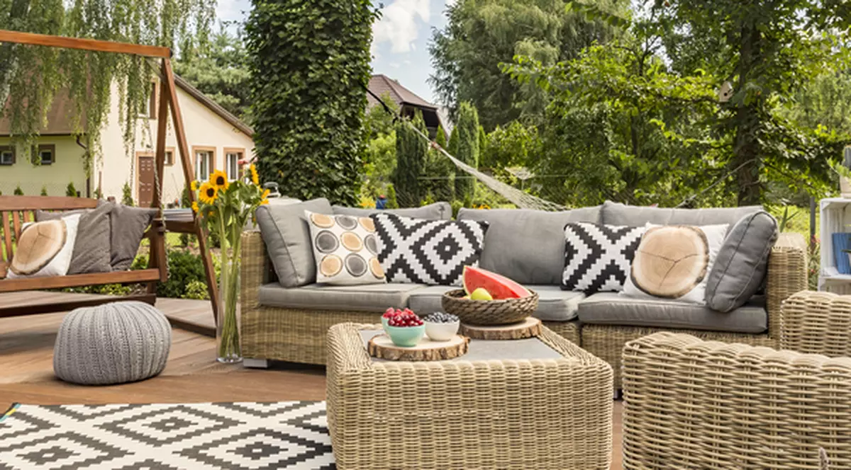 Reduceri la produse de mobilier pentru casă și grădină în oferta Mobideco de azi, 5 ianuarie