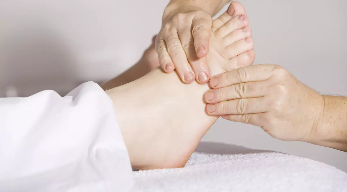 Remedii naturale rapide contra celor mai comune 7 dureri