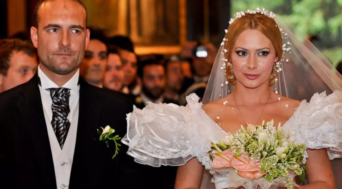 Kitty Cepraga a trecut printr-un divorț dureros. Actrița și James Goodwin erau împreună de 15 ani. „Este, fără doar și poate, un faliment”