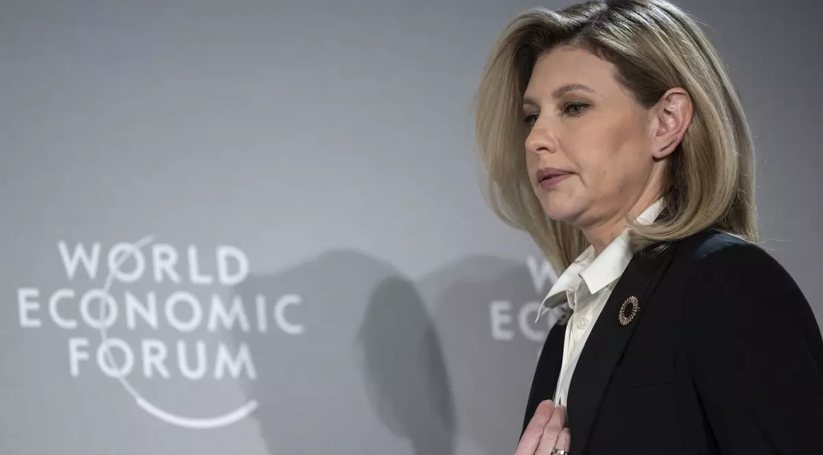 Olena Zelenska: Să marcăm rezistenţa la agresiune, nu aniversarea războiului