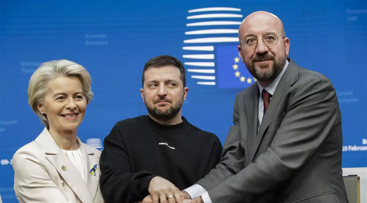 UE nu a reușit nici acum să ajungă la un acord privind al zecelea pachet de sancțiuni împotriva Rusiei. Când vor fi reluate discuțiile