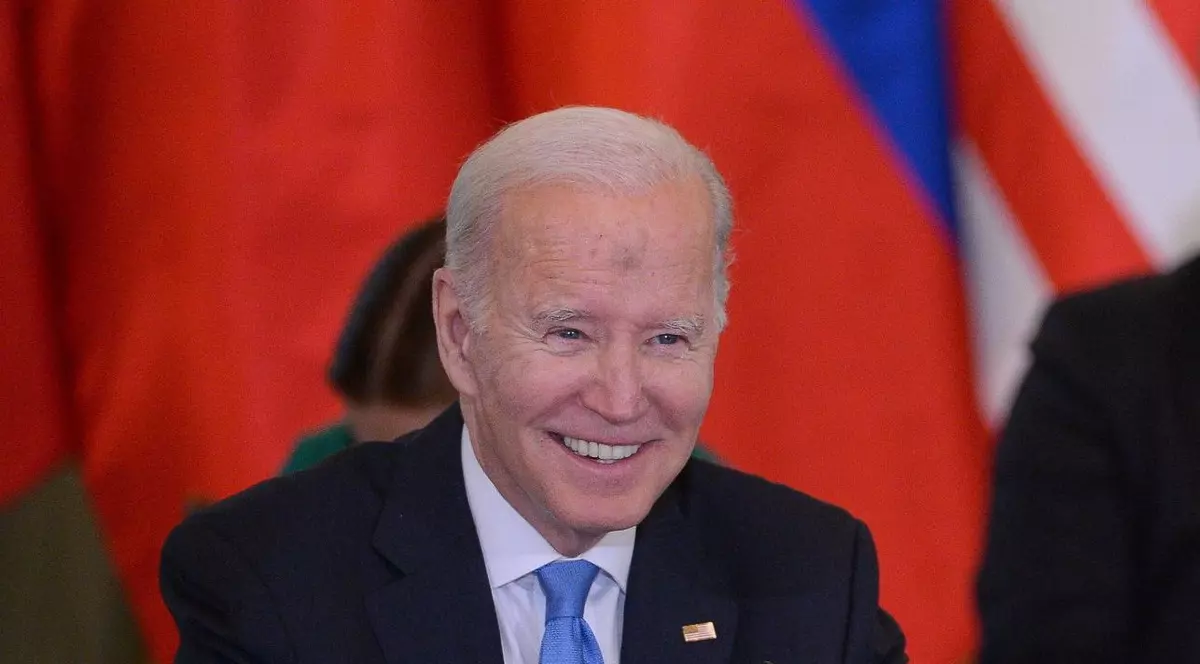 Ce este „vânătaia” de pe fruntea lui Joe Biden, de la întâlnirile oficiale din Polonia. „Acum pot să vorbesc”
