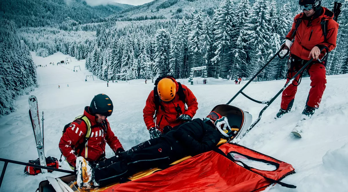 Salvamont România a salvat 73 de persoane, dintre care 28 au fost transportate la spital, în ultimele 24 de ore