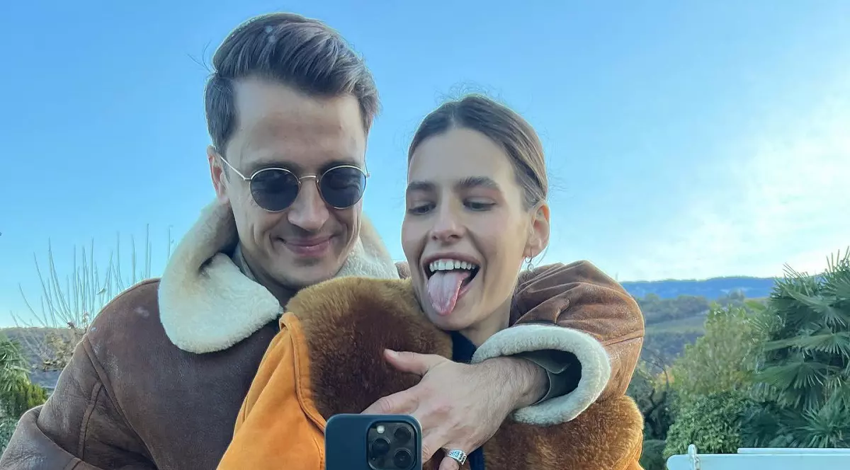 Alice Peneacă e însărcinată la 5 ani de la divorțul de Bobby Păunescu. Se iubește acum cu Dragoș Calaminte