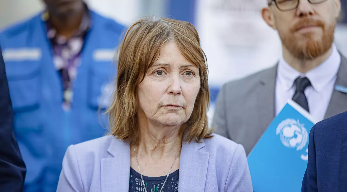 Ambasadoarea SUA în România a vizitat centrul Romexpo pentru refugiați. Foto: Eli Driu