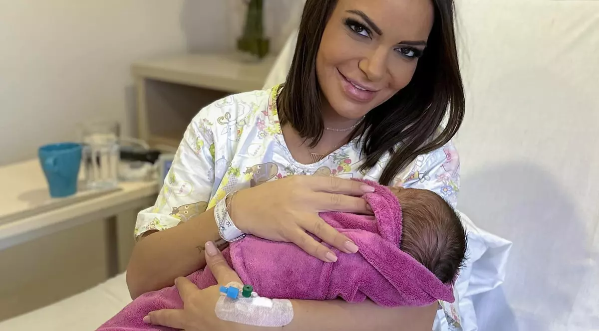 Andreea Antonescu și fiica sa