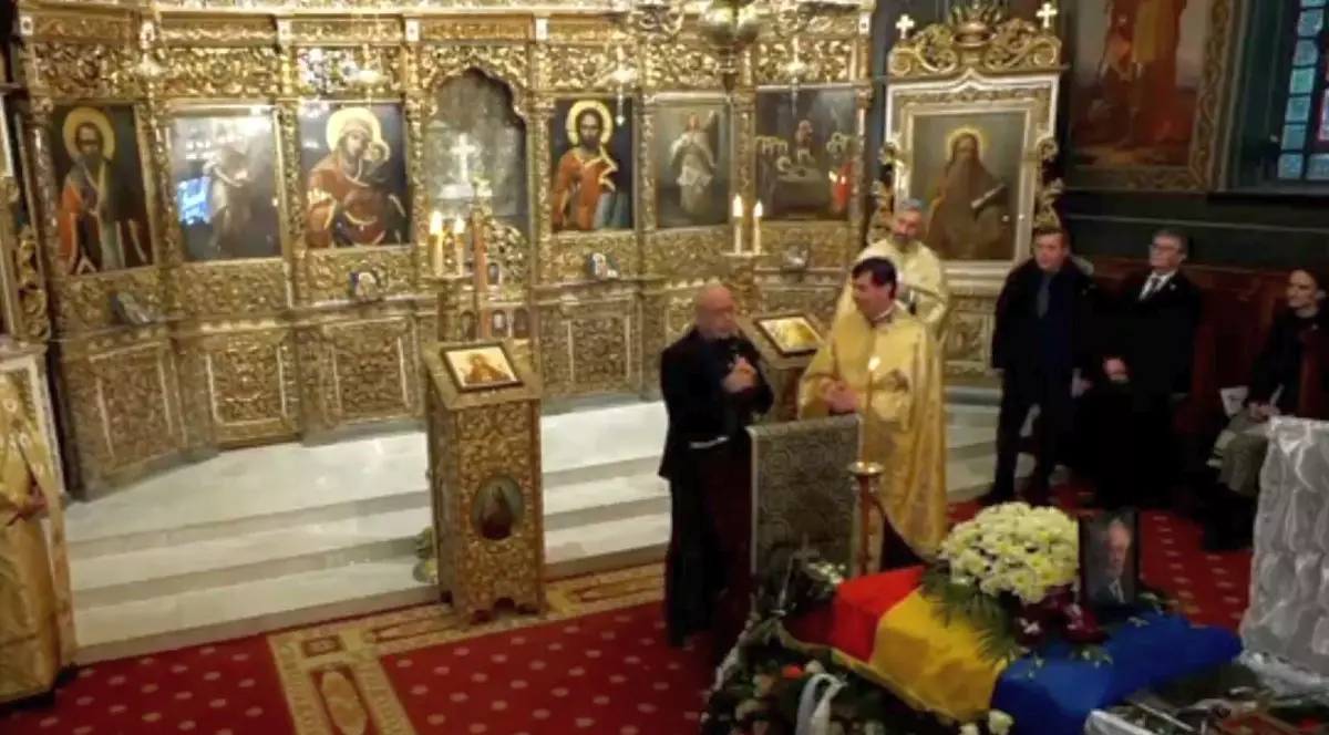 VIDEO. Moment tensionat la slujba de înmormântare a lui Mihai Șora. Fiul filozofului: „Am aflat întâmplător că tatăl meu a murit”