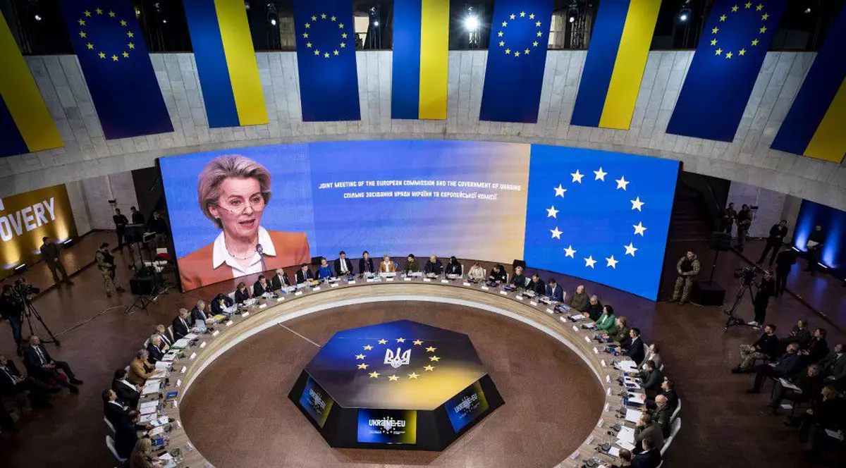 Uniunea Europeană a aprobat al zecelea pachet de sancțiuni împotriva Rusiei