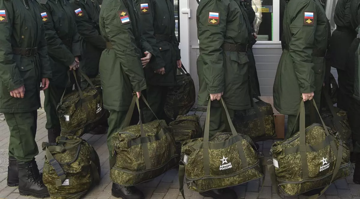 Rusia plănuiește să mobilizeze până la o jumătate de milion de soldați în plus, spune un oficial ucrainean