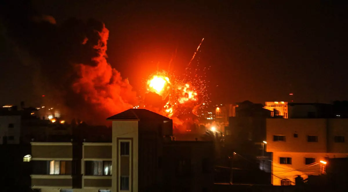 Fâșia Gaza, bombardată de Israel în timpul nopții. Ce obiectiv a fost vizat