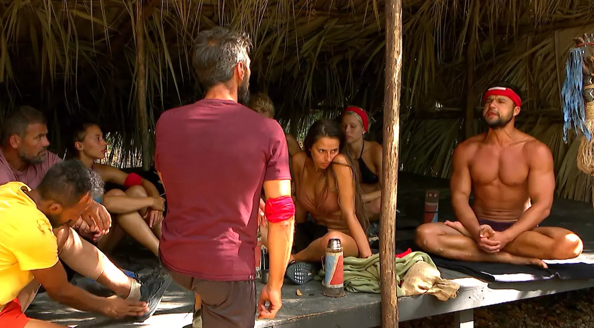 Scandal la Survivor 2023 în echipa Faimoșilor. Remus Boroiu a răbufnit: „Nu poți să mă calci în picioare! Nu înseamnă că voi deveni cârpa nimănui”