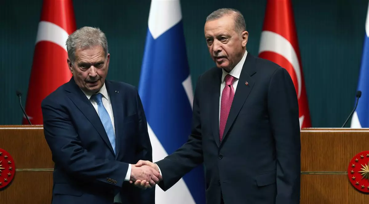 Erdogan a dat undă verde aderării Finlandei la NATO. Ungaria va ratifica şi ea primirea acestei țări în alianța militară