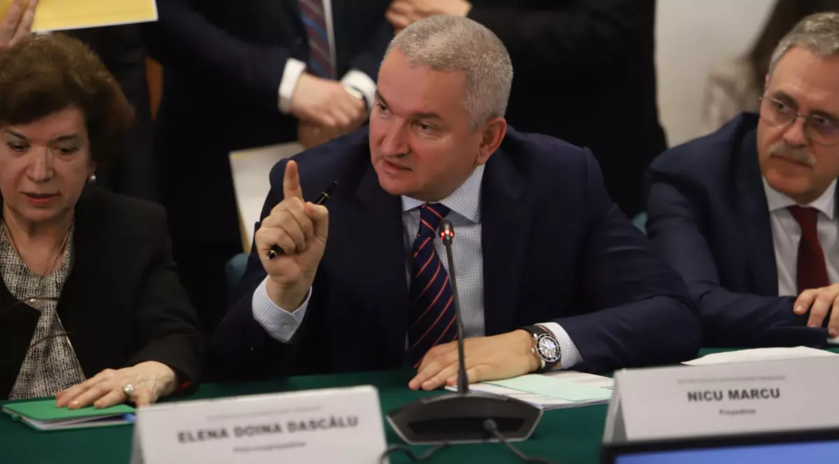 Nicu Marcu, șeful ASF, în timpul audierilor. Foto: Dumitru Angelescu / Libertatea