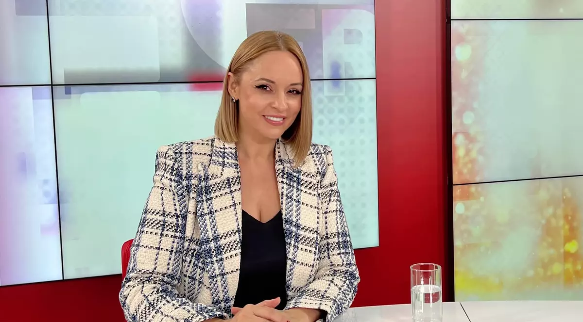 Anunțul făcut de Andreea Marin după aproape 6 ani de relație cu Adrian Brâncoveanu. „În fiecare zi trebuie să vii cu ceva către celălalt”