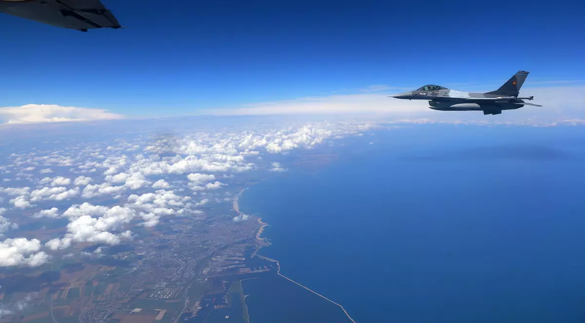 Imagine din timpul unui exercițiu militar NATO, din iulie 2021, în apropiere de baza militară de la Mihail Kogalniceanu FOTO: EPA