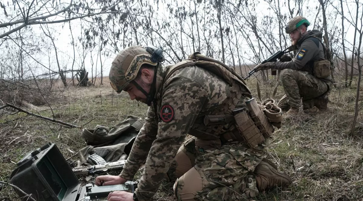 Armata ucraineană anunță că reușește să le trimită provizii și muniție apărătorilor de la Bahmut