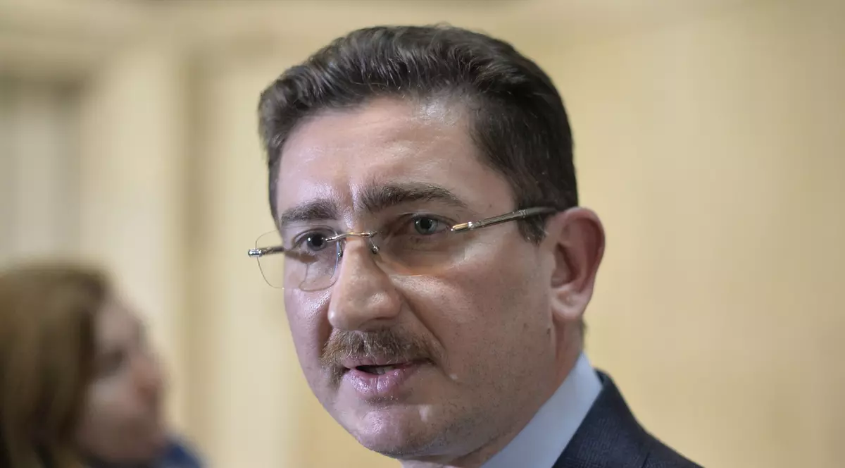 MESAJE INTERNE: PSD a găsit responsabilul pentru criza de pe piața asigurărilor. Nu sunt șefii ASF, ci președintele Consiliului Concurenței, Bogdan Chirițoiu, căruia social-democrații au fost instruiți să-i ceară demisia