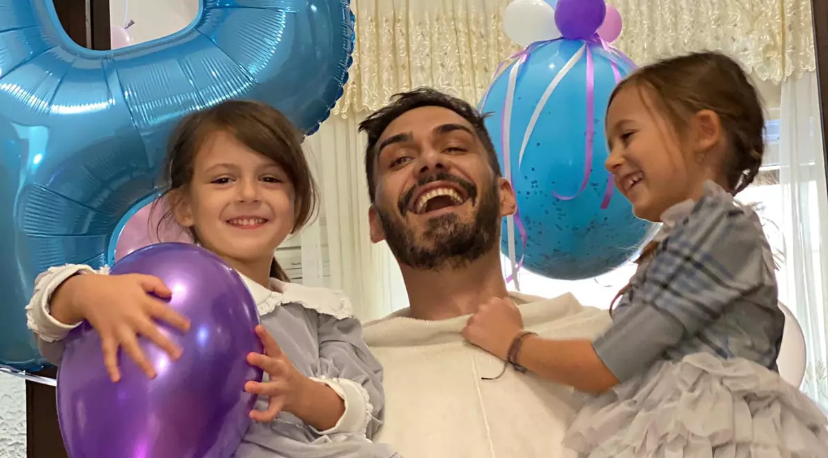 George Burcea și fetițele sale