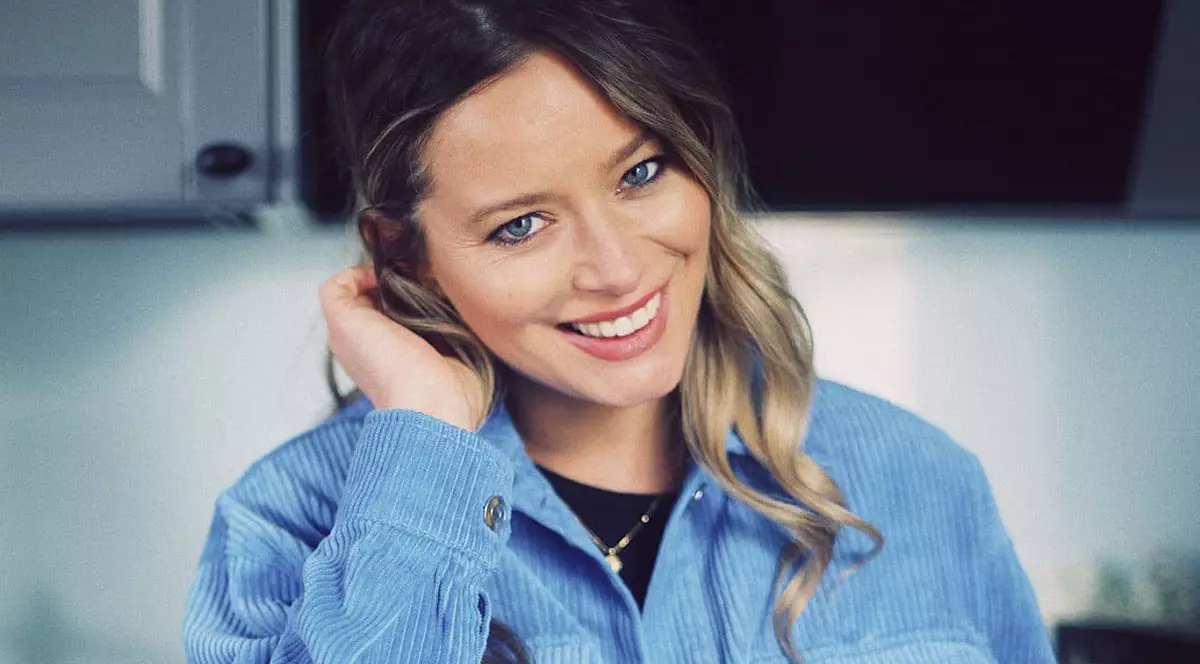 Anunțul făcut de Laura Cosoi despre revenirea în televiziune: „Deocamdată apar în spectacolele pe care le joc la teatru”