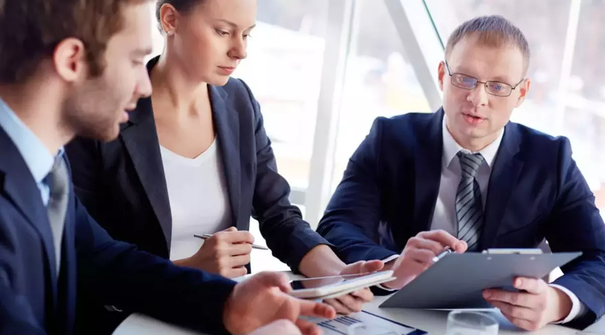 Diferența dintre regulamentul intern și regulamentul de ordine interioară la locul de muncă