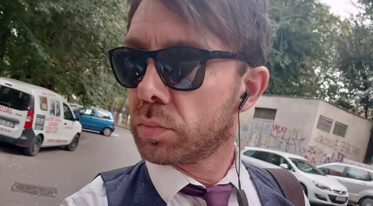 După românii fugiți în Italia, a fugit și italianul Matteo Politi, doctorul fals condamnat azi. „A ieșit din țară în decembrie”