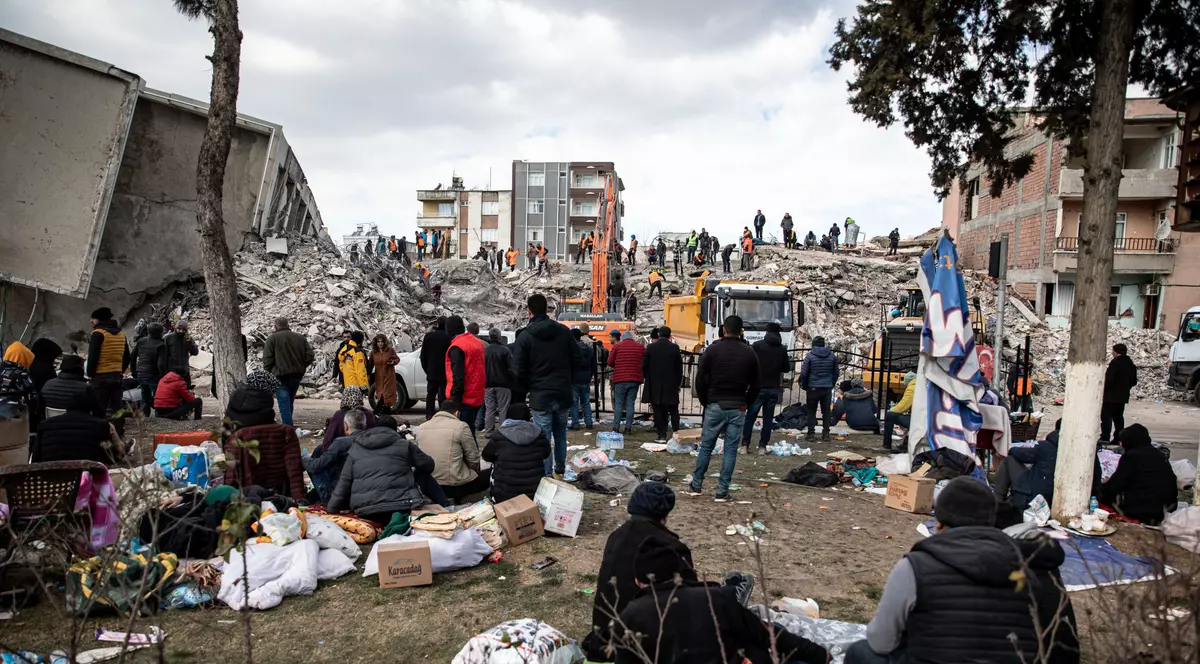 INTERVIU. Expertă în psihologia traumei, despre cum te pot urmări zeci de ani secundele de coșmar ale unui cutremur: „Unii se simt vinovați că au supraviețuit”