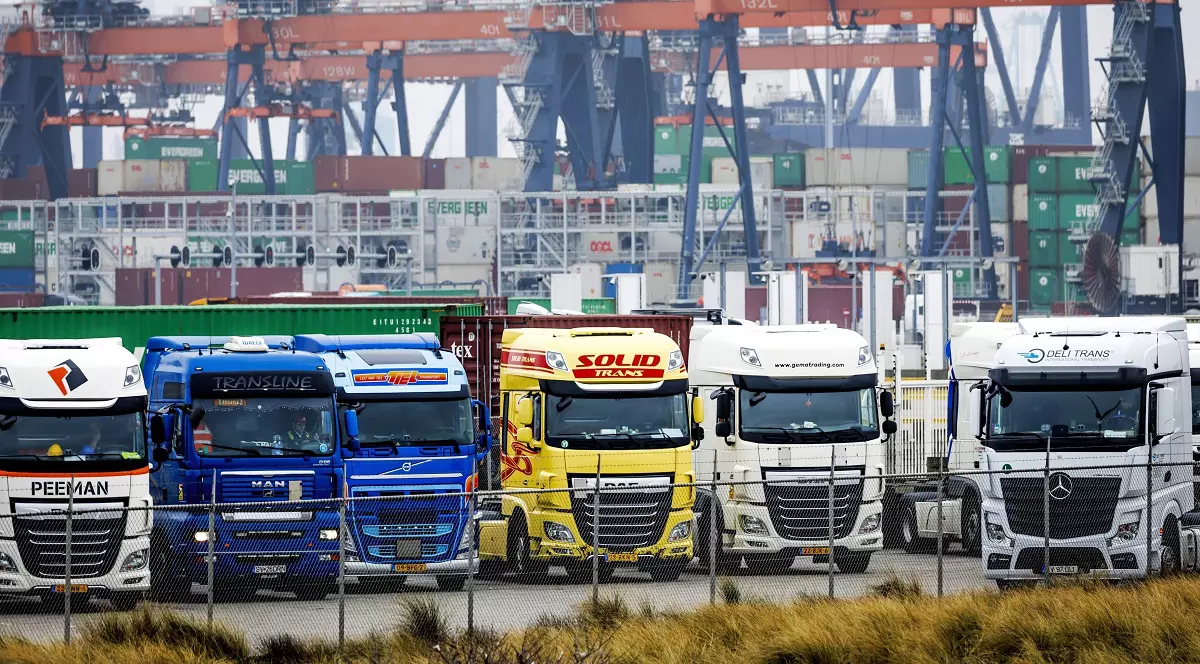 Șofer român de TIR, în lacrimi în fața unui judecător din Olanda: „O să-mi vând toate camioanele, nu mai vreau să fac asta vreodată”