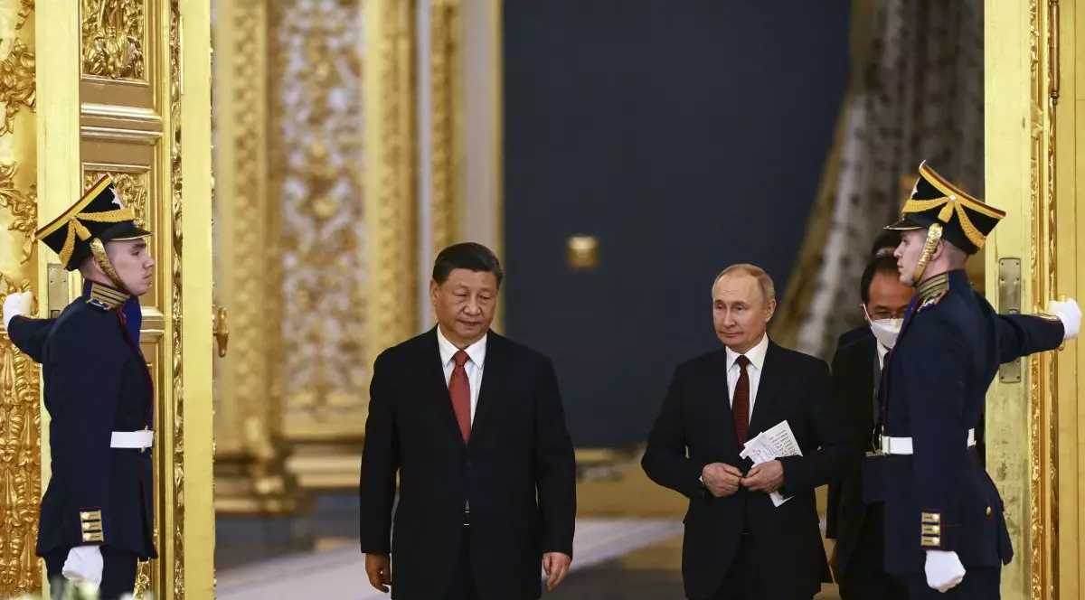 Vladimir Putin, după discuțiile cu Xi Jinping: Relațiile celor două țări sunt la „cel mai înalt punct din istorie”. Reacția NATO