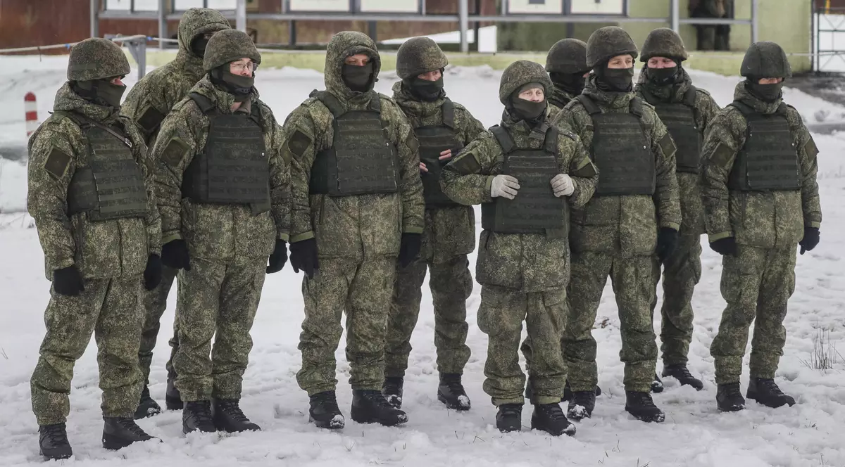 Rusia face apel la „bărbați adevărați” care să lupte în Ucraina