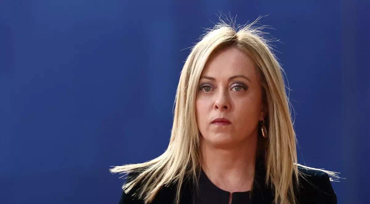 Premierul italian Giorgia Meloni vrea să interzică folosirea de cuvinte din engleză în comunicarea oficială. Amenzi de până la 100.000 de euro