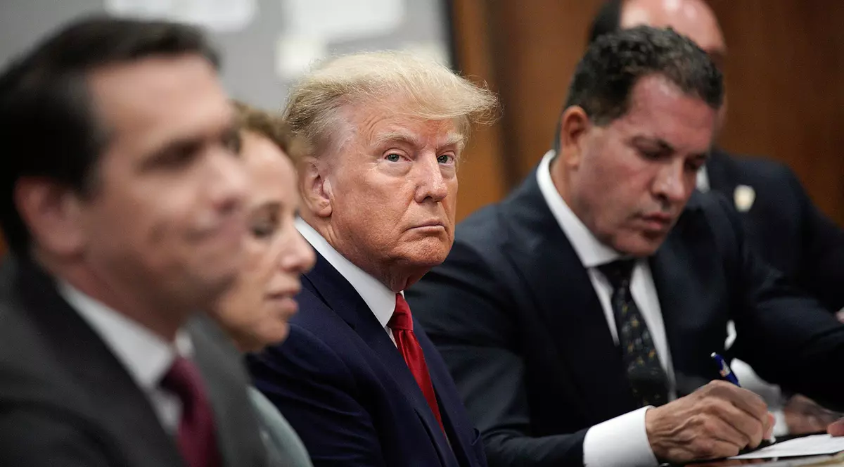 Ce dezvăluie rechizitoriul împotriva lui Trump: un caz greu de demonstrat, o acuzație-surpriză și amănunte mai puțin cunoscute