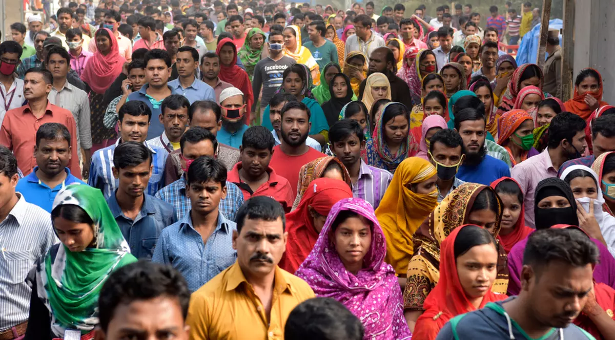 Cum se numesc locuitorii din Bangladesh?