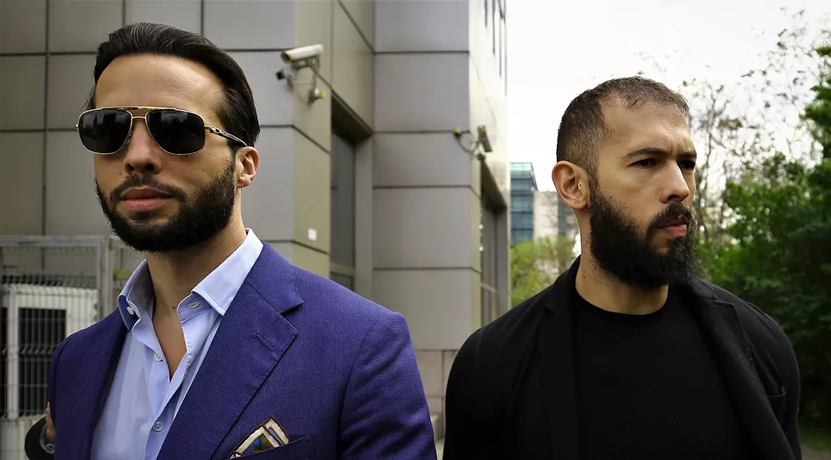 Frații Andrew și Tristan Tate rămân în arest la domiciliu