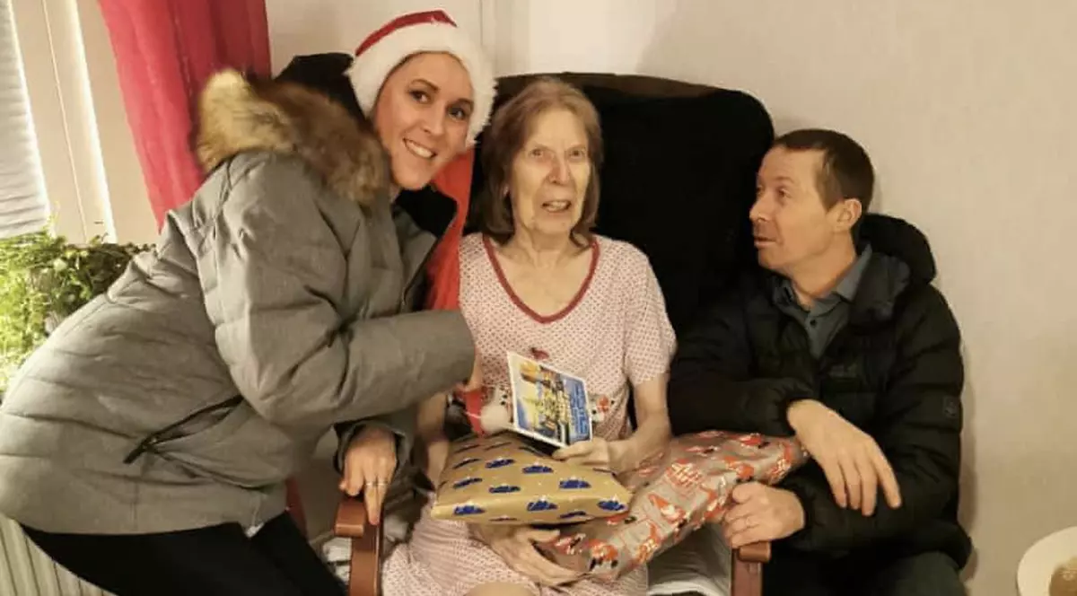 O femeie de 74 de ani care suferă de Alzheimer riscă să fie deportată din Suedia din cauza Brexitului