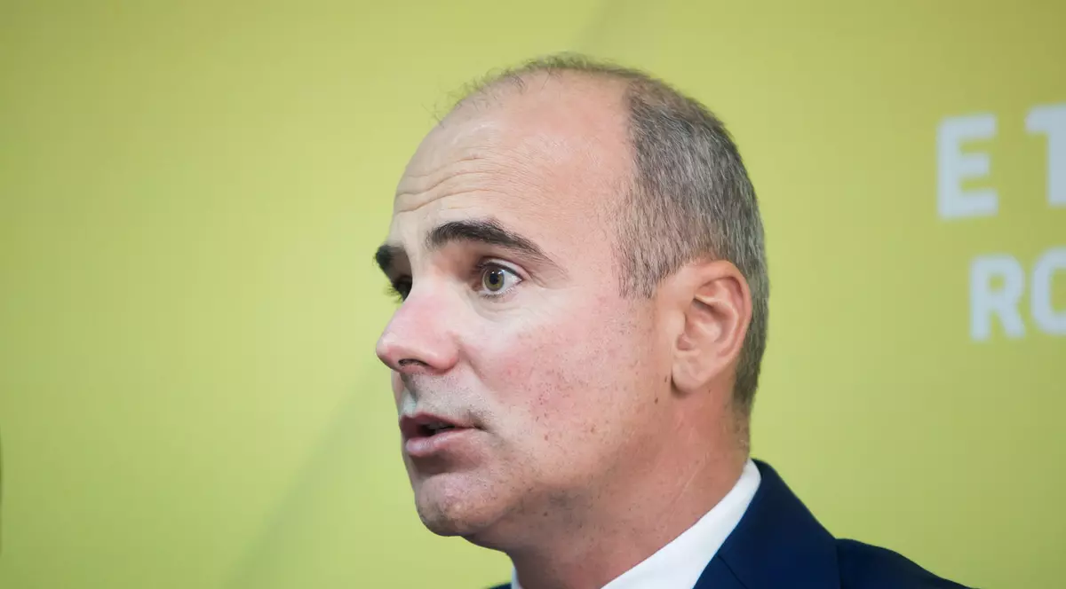 Rareș Bogdan, audiat ca martor la DNA în dosarul măștilor neconforme MApN – Țuțu – Pițurcă